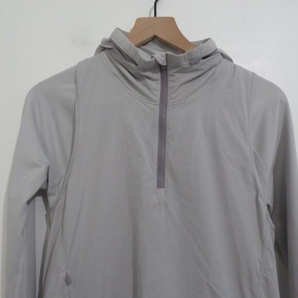 Athleta Womens Sz S Light Gray Whistler Fuse Half Zip Top Athletic Athleisure - Picture 3 of 10